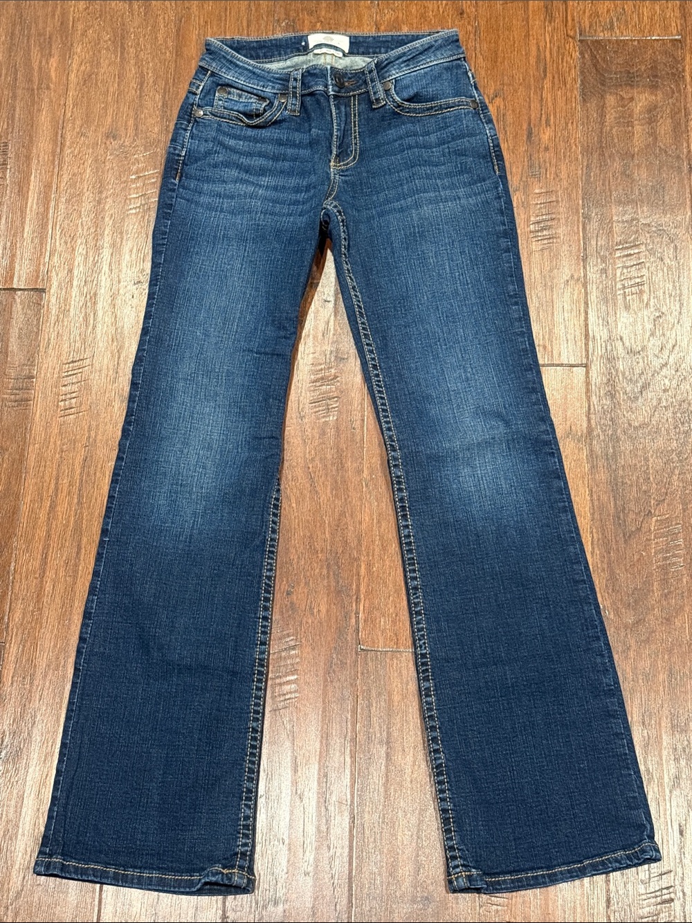 Size 27 REG Shyanne Dark Blue Flare Jeans